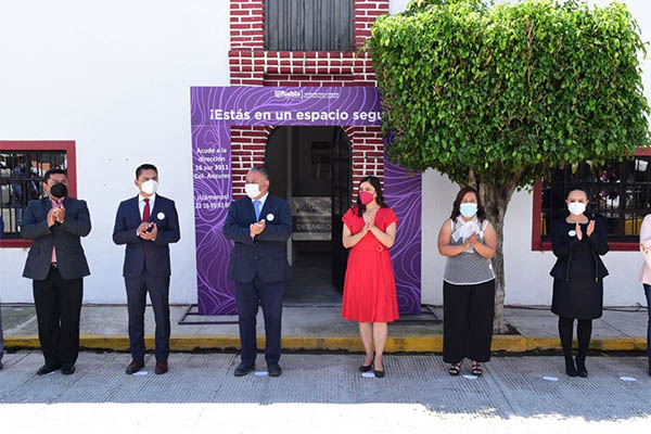 Autoridades municipales conmemoran natalicio de José María Morelos y Pavón en Tecola
