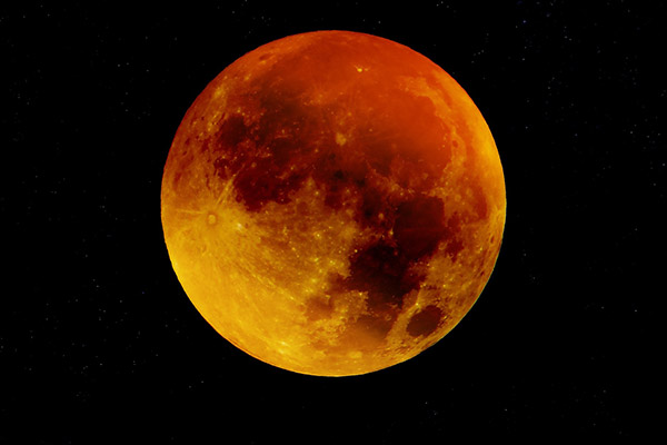 Los cielos de octubre serán iluminados por lluvias de estrellas y la Luna de Sangre