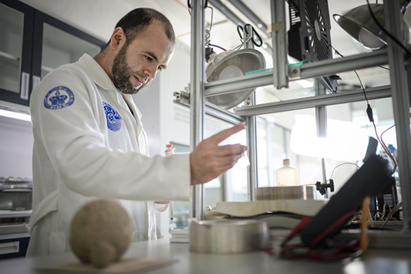 Aplicaciones de la materia granular, desde estabilización de espumas, hasta colonizar Marte