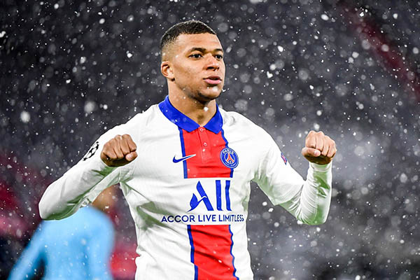 Mbappé sobre su frustrada salida del PSG: “Pedí irme a finales de julio”