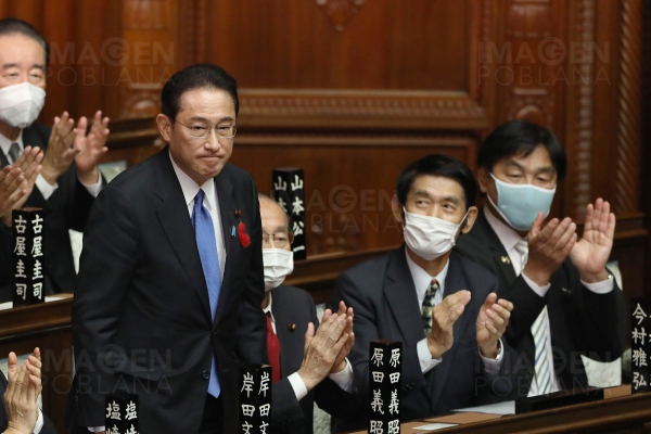 Japón desea diálogo con Rusia para firmar un tratado de paz