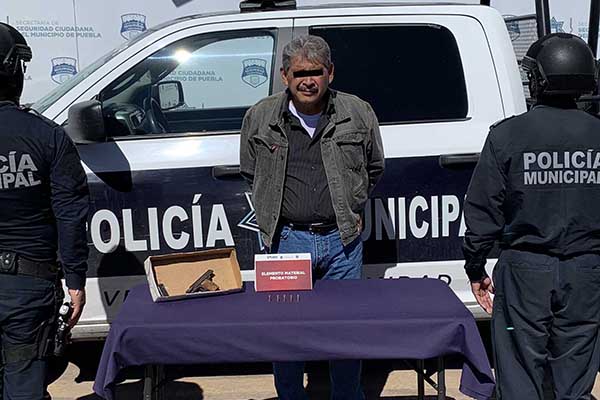 Sujeto portaba ilegalmente un arma cargada; ya está detenido
