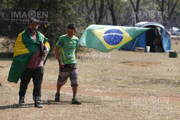 Con la pandemia desacelerándose, Brasil rebasa las 600,000 muertes por COVID-19