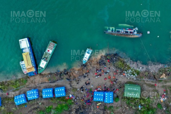 Naufragio en Colombia deja al menos tres migrantes muertos y un bebé desaparecido