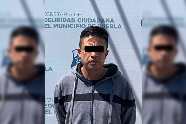 Atrapan a ladrón luego de robar un auto