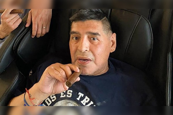 Justicia argentina toma declaración de hermanas de Maradona como testigos en investigación