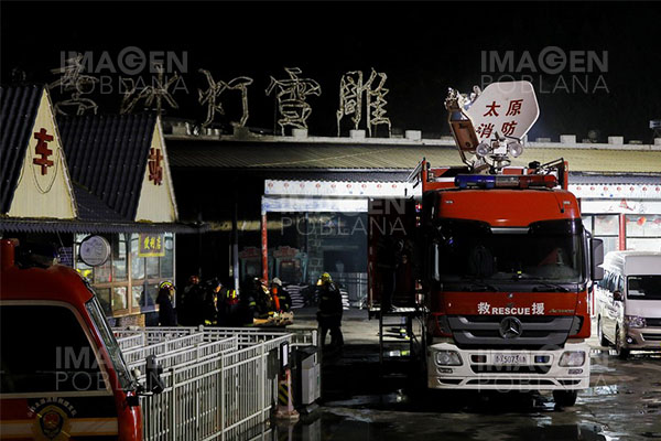 Van 46 muertos por incendio en un edificio residencial de Taiwán