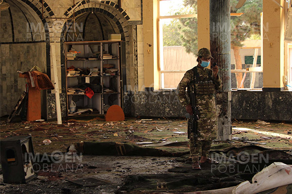 Muertos por la explosión terrorista en mezquita en Afganistán sube a 41