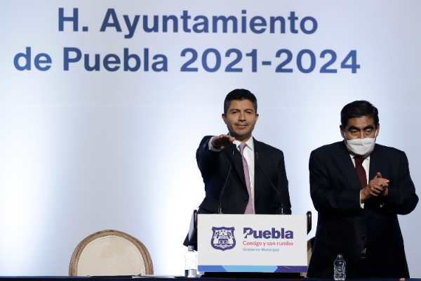 Va Eduardo Rivera por una Puebla de 10