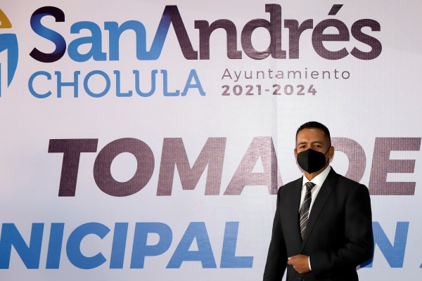 Edmundo Tlatehui toma protesta al gabinete sanandreseño para el periodo 2021-2024