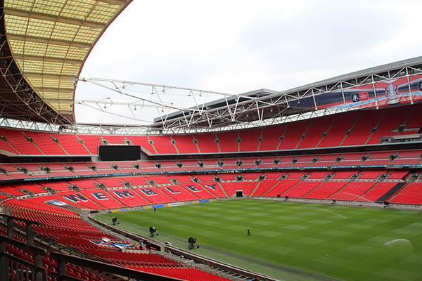UEFA cierra el estadio de Wembley por disturbios en la final de la Eurocopa