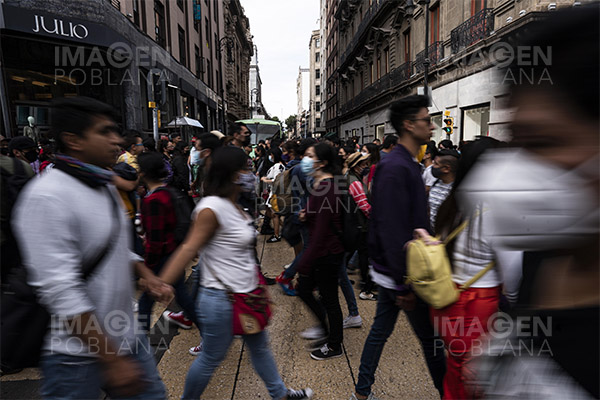 México está cerca del "punto mínimo absoluto" de COVID-19, dicen