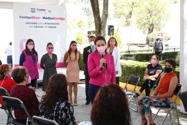 Liliana Ortiz encabeza inicio de jornadas para prevención del cáncer de mama