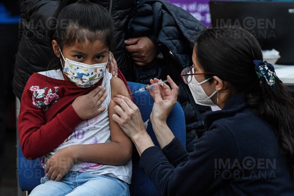 Chile vacuna contra COVID-19 a 72.15% de niños de 6 a 17 años