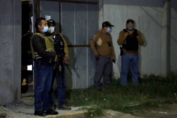 Denuncias ciudadanas llevan a localización de pipas de gas en Xochimehuacán