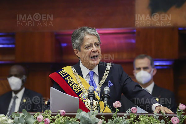 España no tiene que pedir perdón por conquista, eso es populismo: presidente de Ecuador
