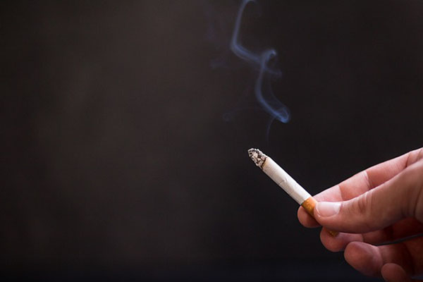 OMS añade medicamentos para dejar de fumar a lista de fármacos esenciales