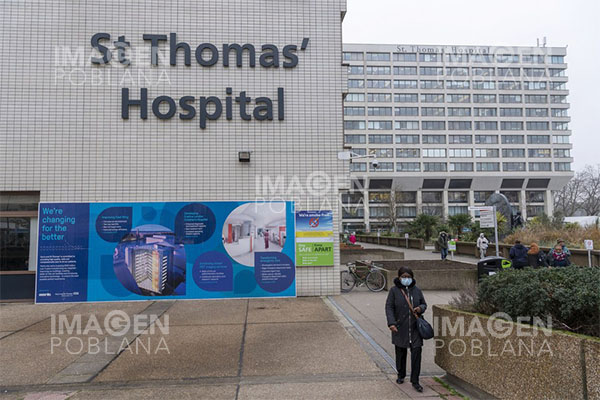 Londres impondrá vacunación anticovid obligatoria para el personal médico