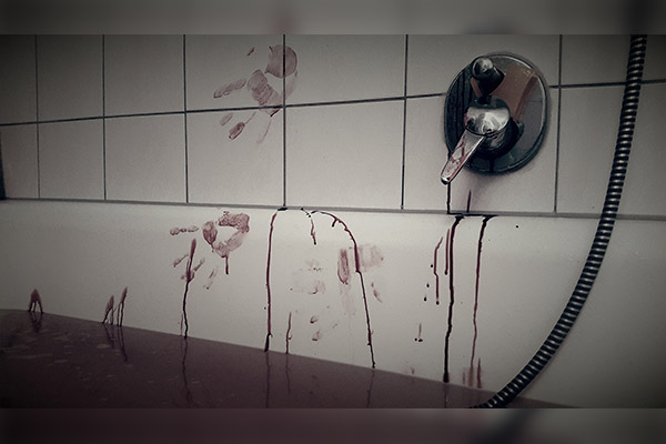 Hombre se suicida tras matar a puñaladas a toda su familia