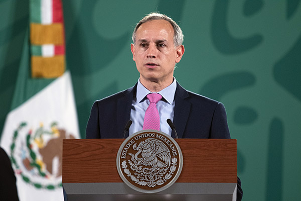 México registra "cuantiosa" baja en casos de COVID-19, señalan autoridades