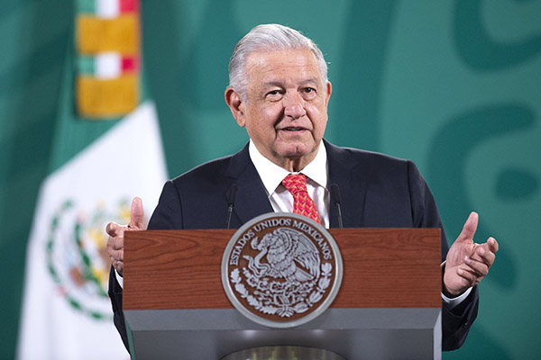 AMLO truena contra el INAI: “Puso bajo reserva el caso Odebrecht”