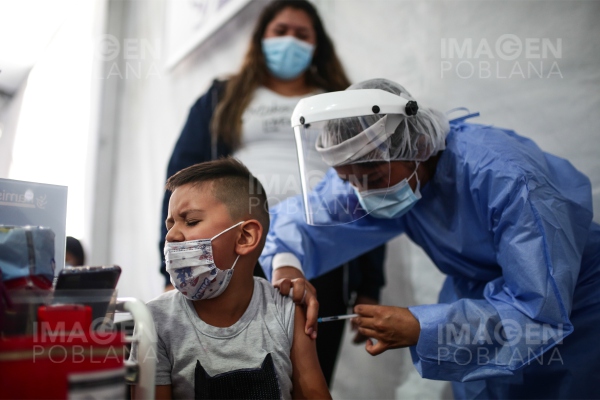 Vacunación de niños, fundamental para controlar al COVID-19
