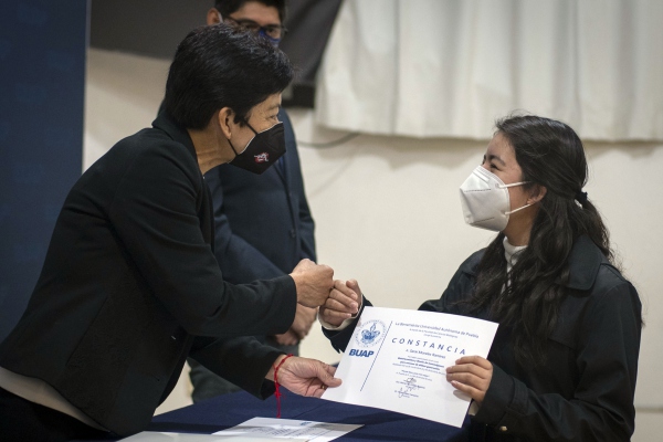 El diseño de inmunógenos permitirá hacer frente a la pandemia: Cedillo Ramírez