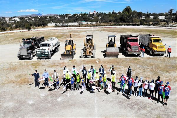 CEMEX apoya el desarrollo de espacios deportivos en Tecali de Herrera