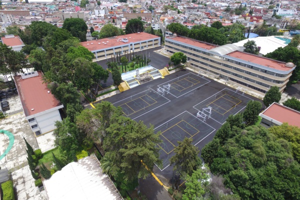 Rehabilita CAPCEE edificio central y canchas deportivas del CENHCH