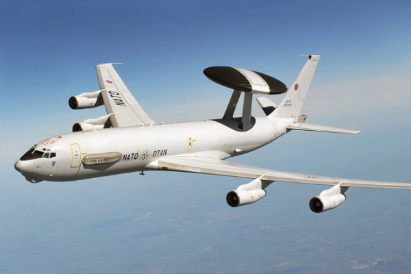 Fuerza aérea de EU amenaza la aviación civil: autoridades rusas