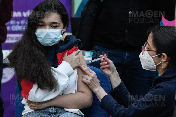 Chile es líder mundial en aplicación de dosis de refuerzo contra COVID-19