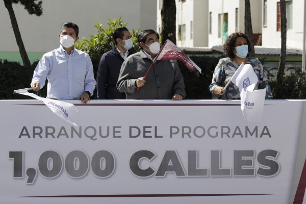 Arrancan Gobierno y Ayuntamiento de Puebla programa “1,000 Calles”