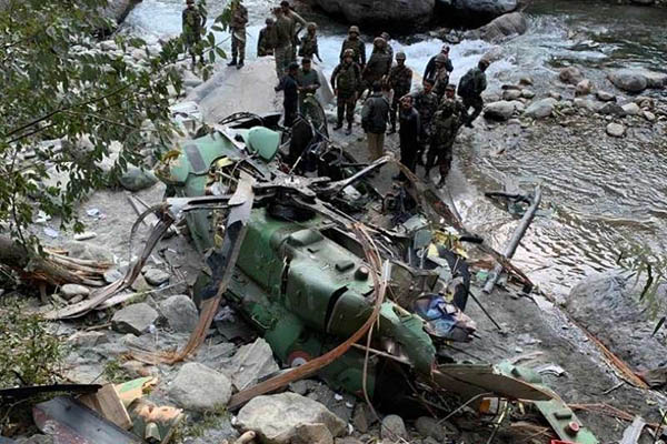 Muere jefe del Estado Mayor de Defensa indio en accidente de helicóptero