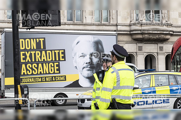 Tribunal dictará sentencia sobre extradición de Assange el 10 de diciembre