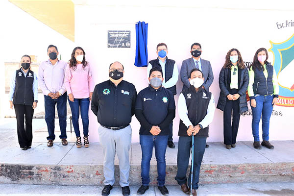 Estudiantes de Cuautinchán contarán con internet gratuito para clases virtuales