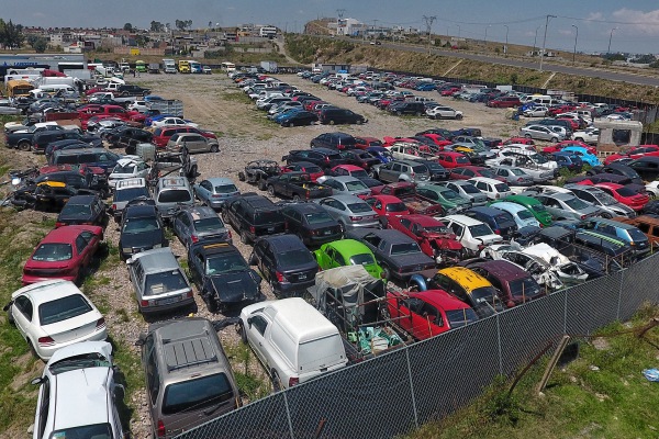 Caer en el corralón, la pesadilla de todos los automovilistas