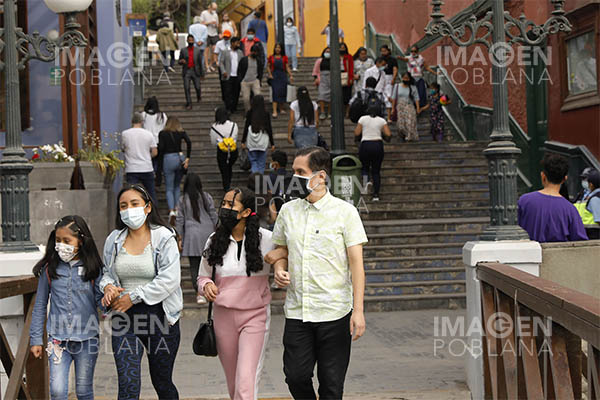 Perú exige carnet de vacunación contra COVID-19 para ingresar a espacios cerrados