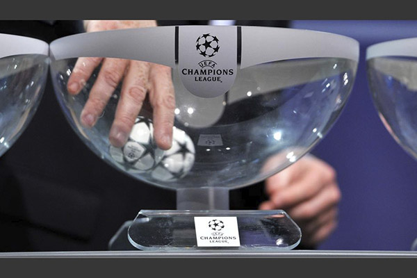 Así fue la histórica pifia del sorteo de los octavos de final de la UEFA