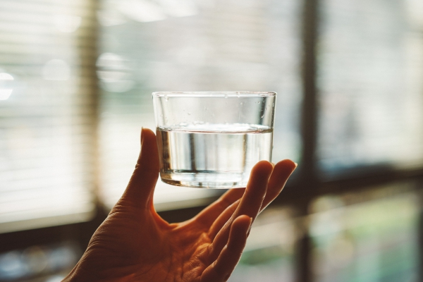La población de 30 estados consume agua con altos niveles de arsénico