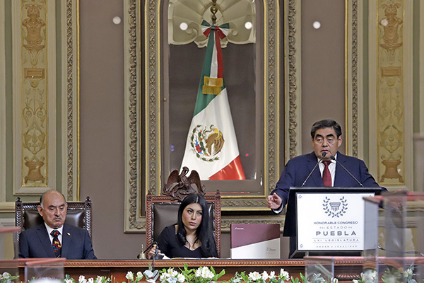 Destaca Barbosa combate a desigualdad, corrupción y COVID-19 en informe