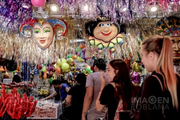Alcalde de Sao Paulo dice que cancelar el carnaval sería una "irresponsabilidad"