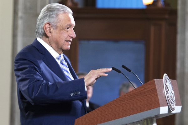 López Obrador llama a paisanos en EU a movilizarse si no pasa la reforma migratoria