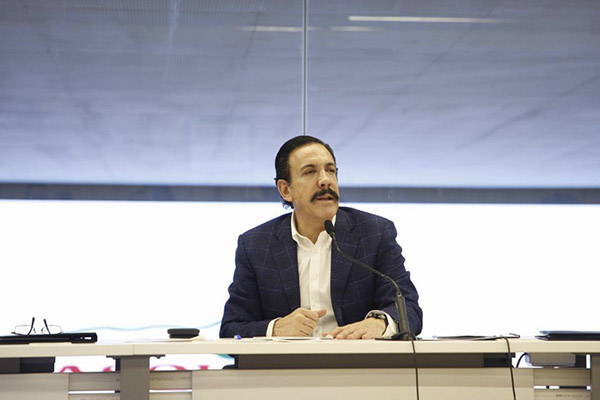 Omar Fayad llama gobernadores disidentes a regresar a la Conago