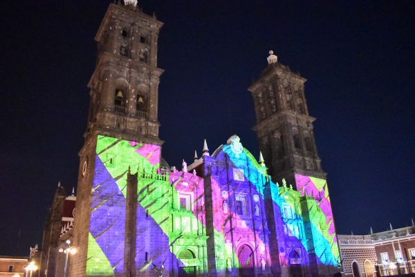 Proyecta Turismo video mapping navideño en Catedral