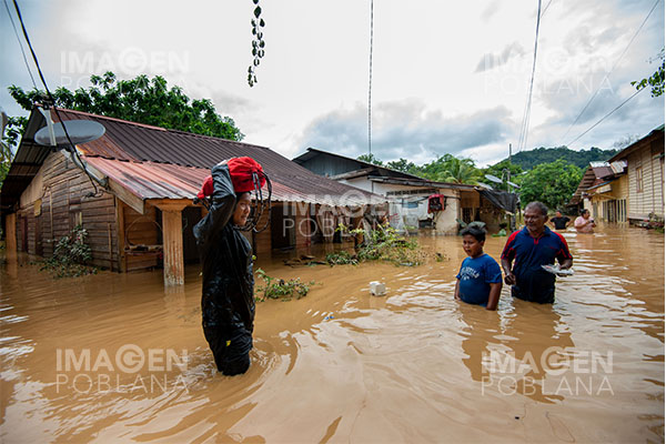 Sube a 41 el número de víctimas mortales en Malasia por inundaciones
