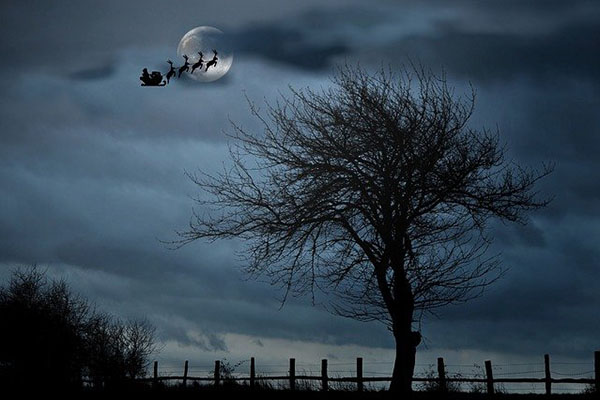 Santa Claus comienza su viaje por el mundo para entregar regalos a los niños