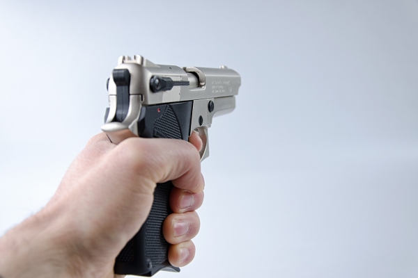 Hombre armado mata a cinco personas en Colorado