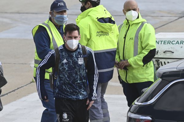Leo Messi anuncia su retiro para 2022