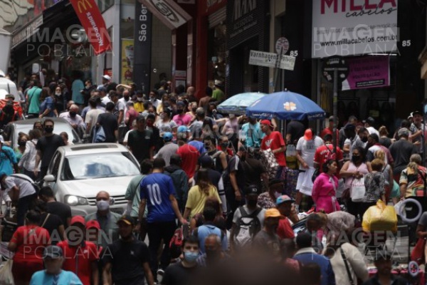 Brasil detecta cuatro casos de