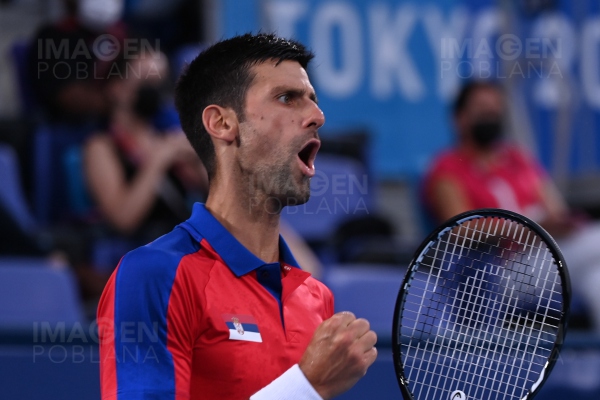 Djokovic cumple cuatro días detenido en Australia